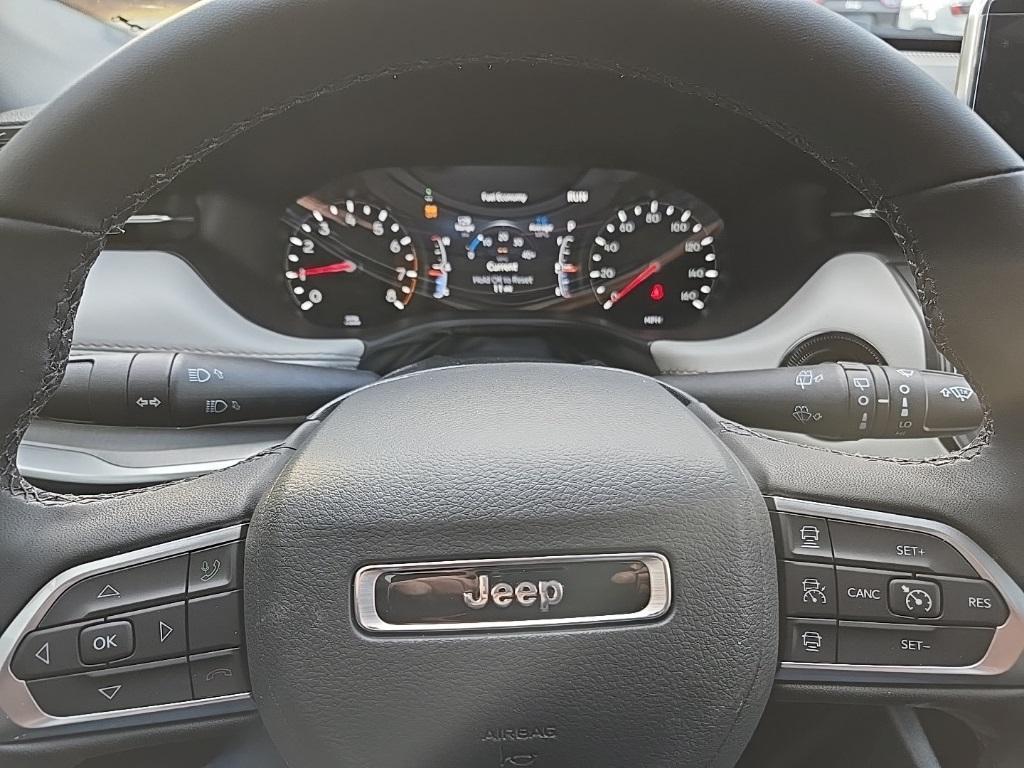 new 2025 Jeep Compass car, priced at $31,840