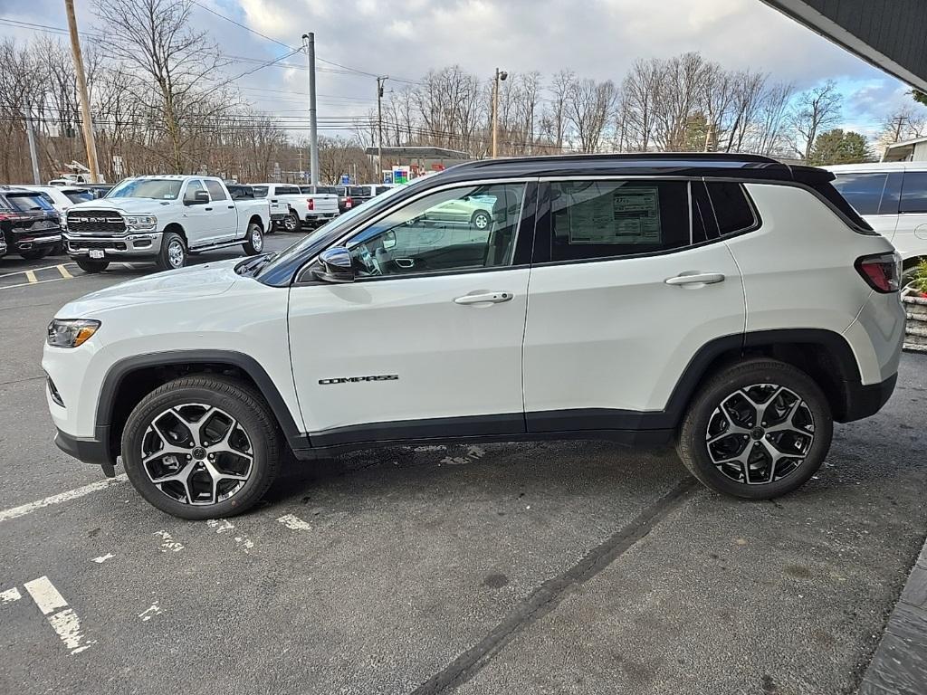 new 2025 Jeep Compass car, priced at $31,840