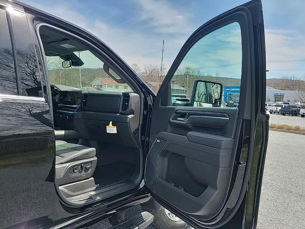 new 2025 Chevrolet Silverado 2500 car, priced at $82,885