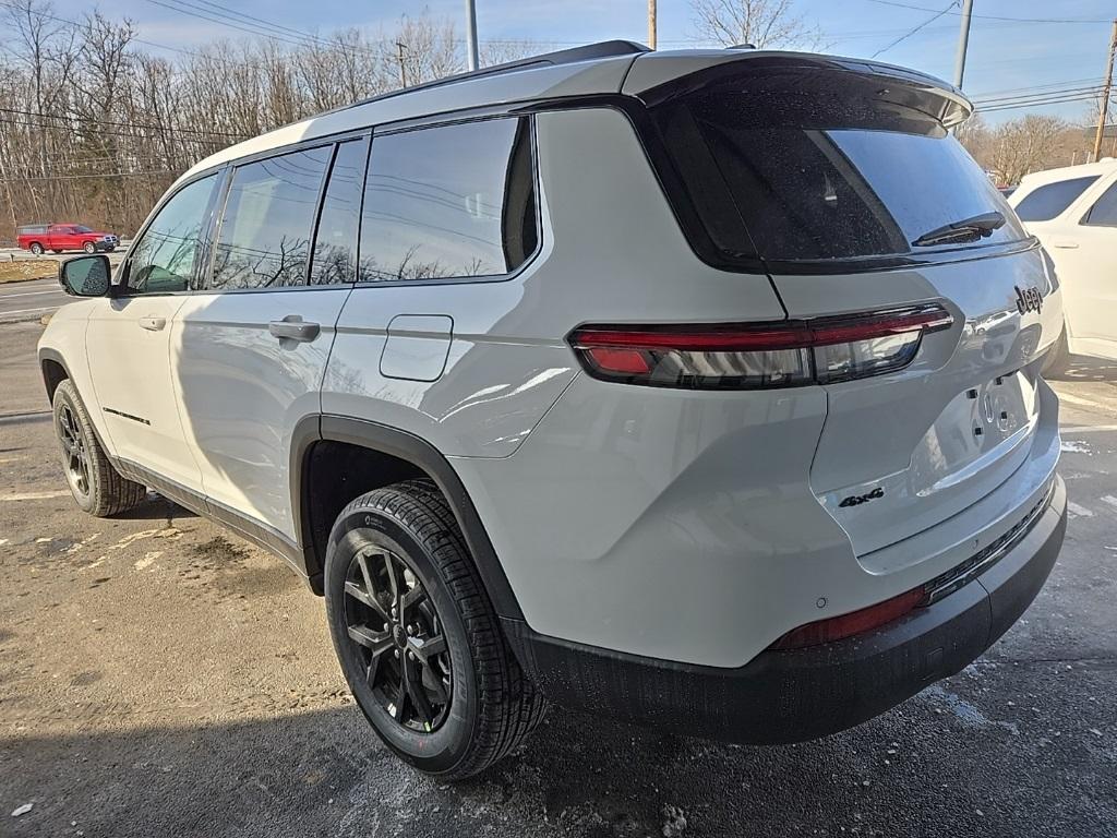 new 2025 Jeep Grand Cherokee L car