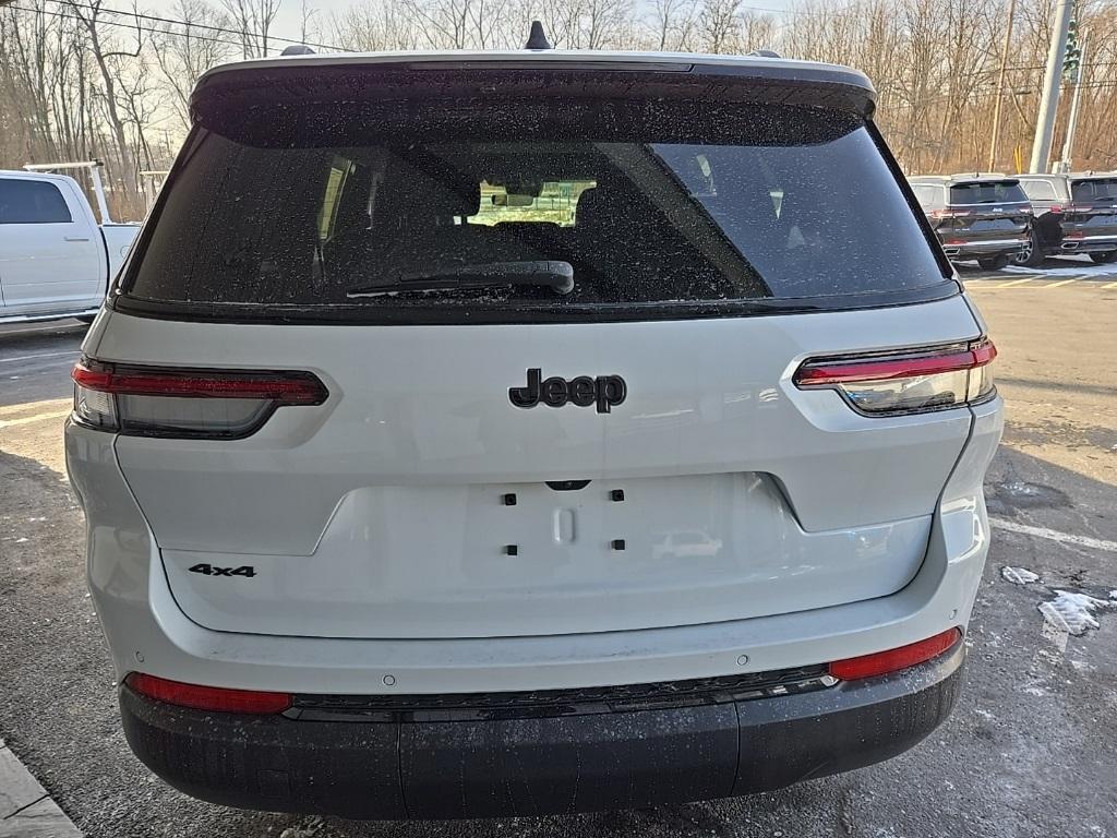 new 2025 Jeep Grand Cherokee L car