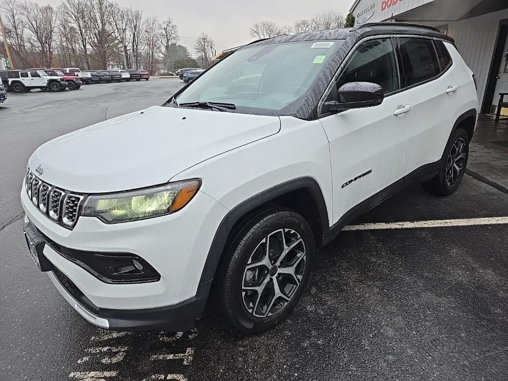 new 2025 Jeep Compass car, priced at $31,840