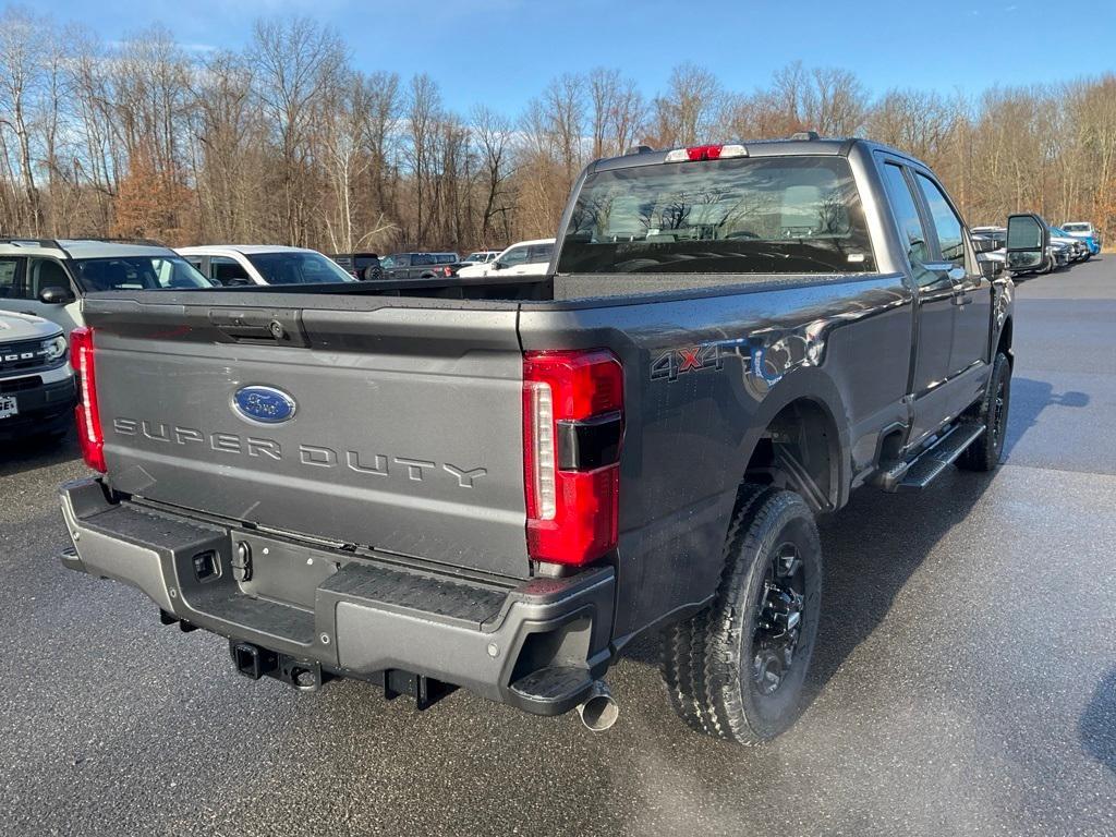 new 2024 Ford F-350 car, priced at $61,600