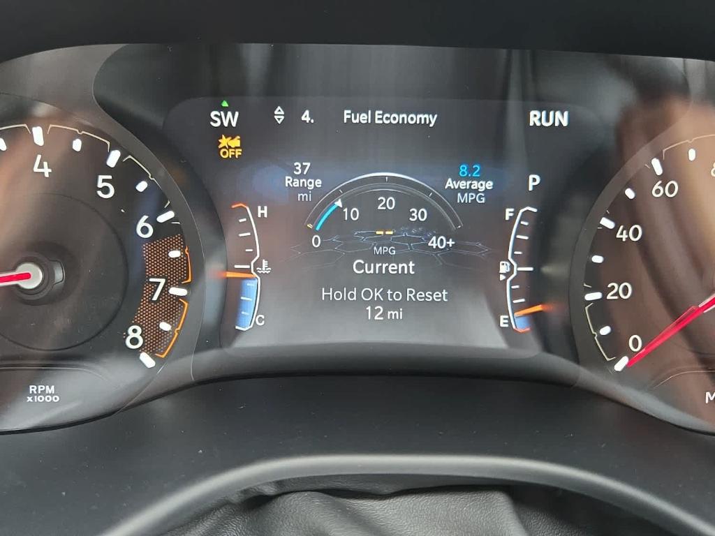 new 2025 Jeep Compass car, priced at $31,990
