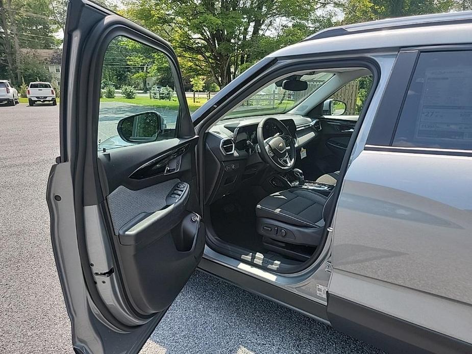 new 2025 Chevrolet TrailBlazer car