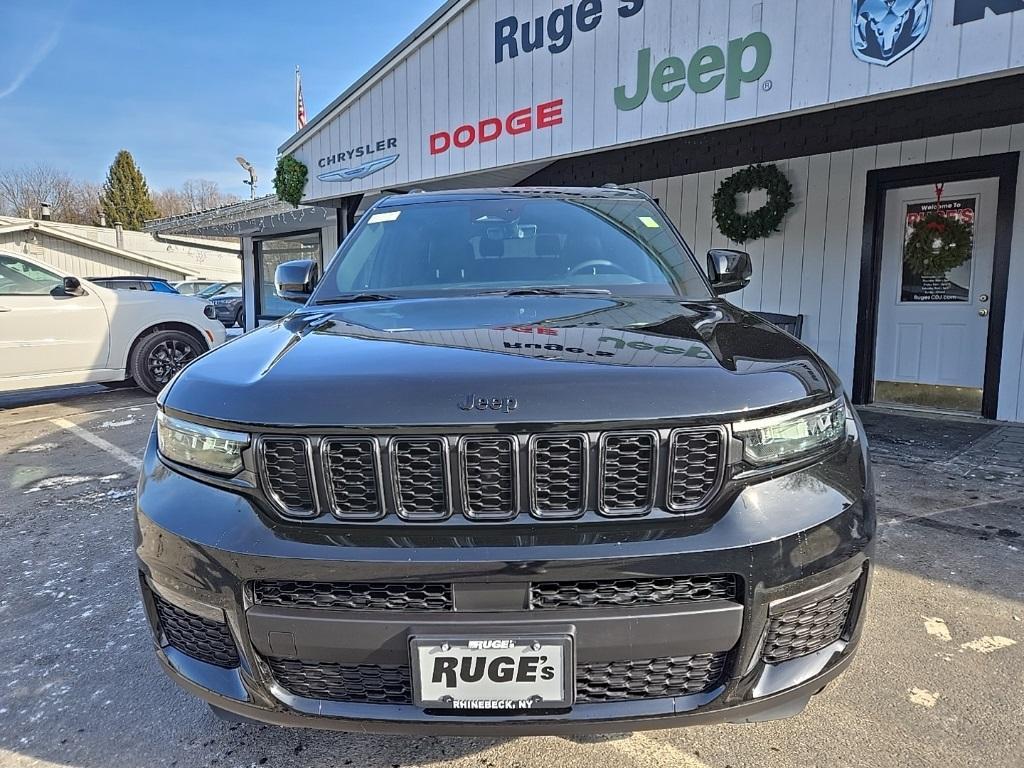 new 2025 Jeep Grand Cherokee L car, priced at $52,885