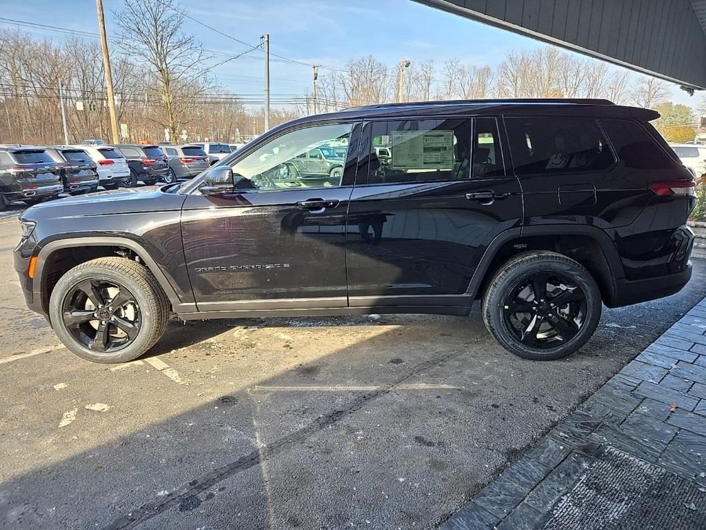 new 2025 Jeep Grand Cherokee L car, priced at $52,885