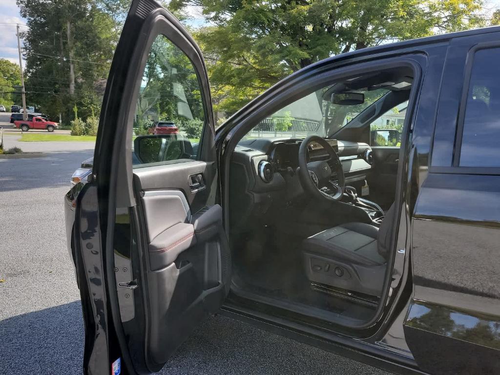 new 2026 Chevrolet Colorado car, priced at $49,122