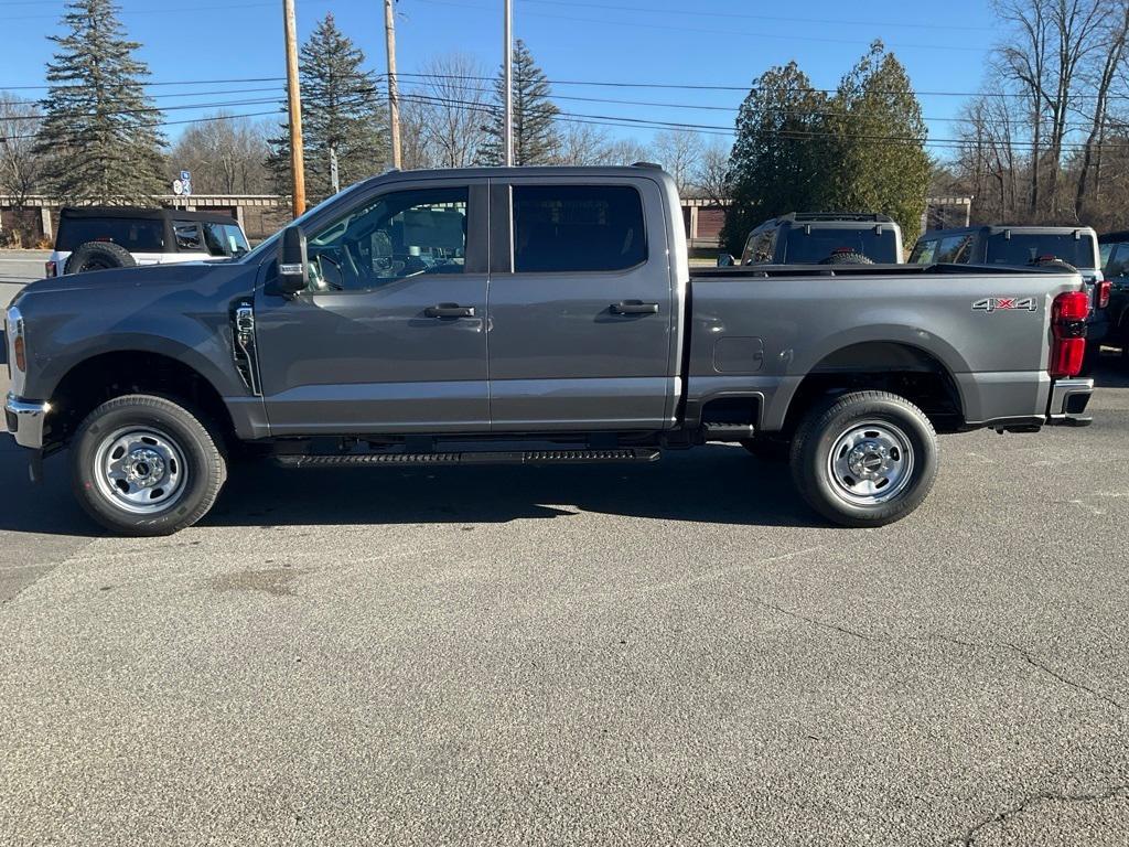 new 2024 Ford F-350 car, priced at $60,540