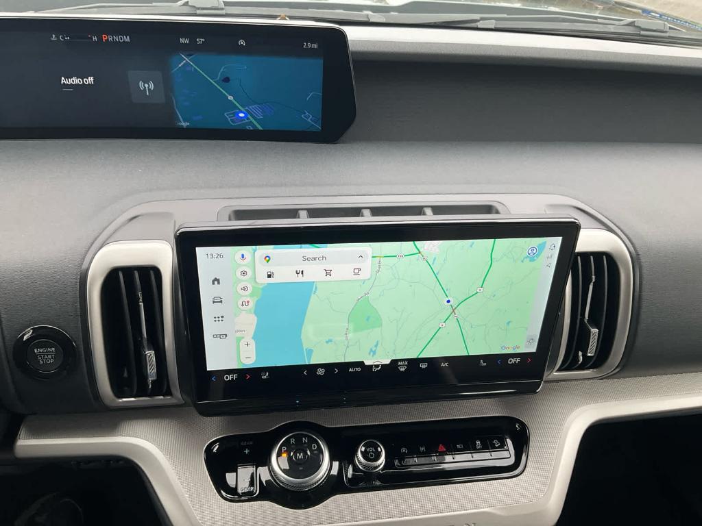 new 2025 Ford Expedition car, priced at $73,595