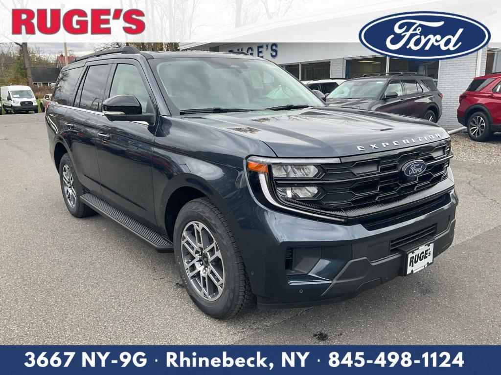 new 2025 Ford Expedition car, priced at $73,595