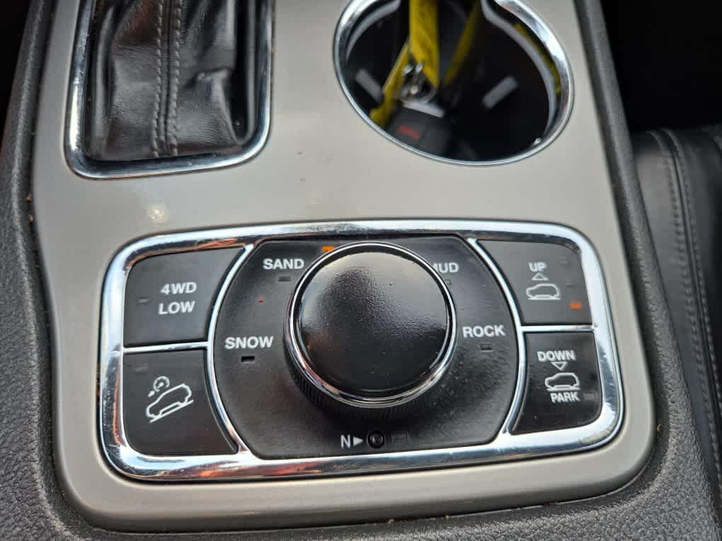 used 2020 Jeep Grand Cherokee car, priced at $27,962