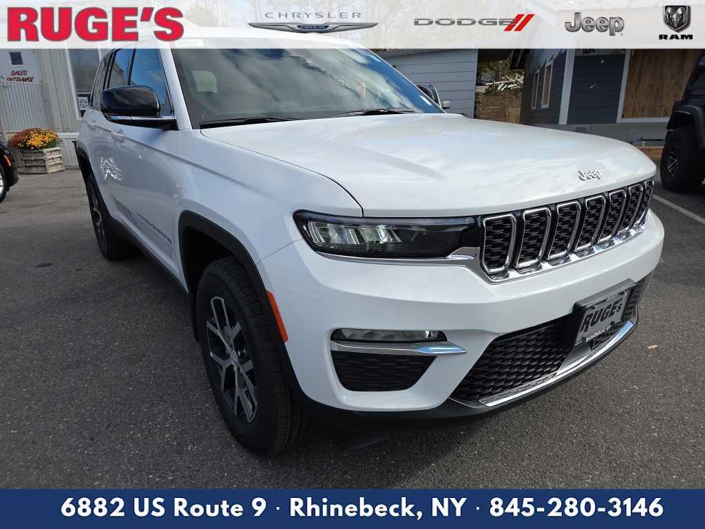 new 2025 Jeep Grand Cherokee car, priced at $45,075