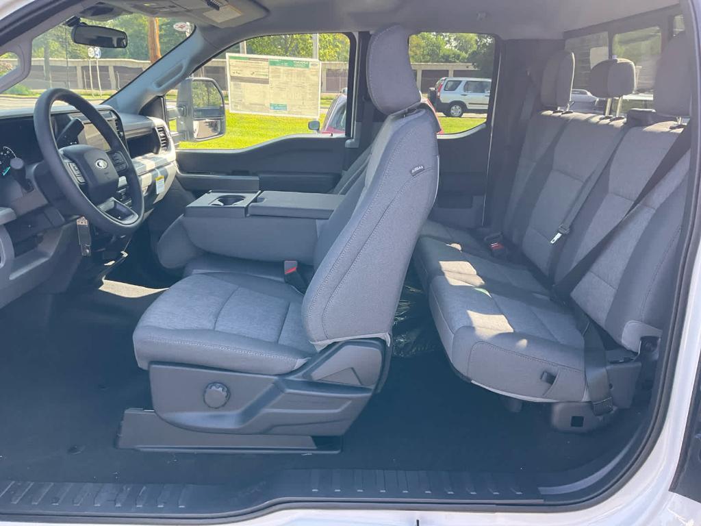 new 2025 Ford F-250 car, priced at $62,340