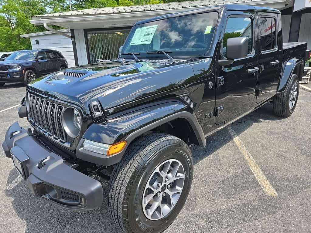 new 2025 Jeep Gladiator car