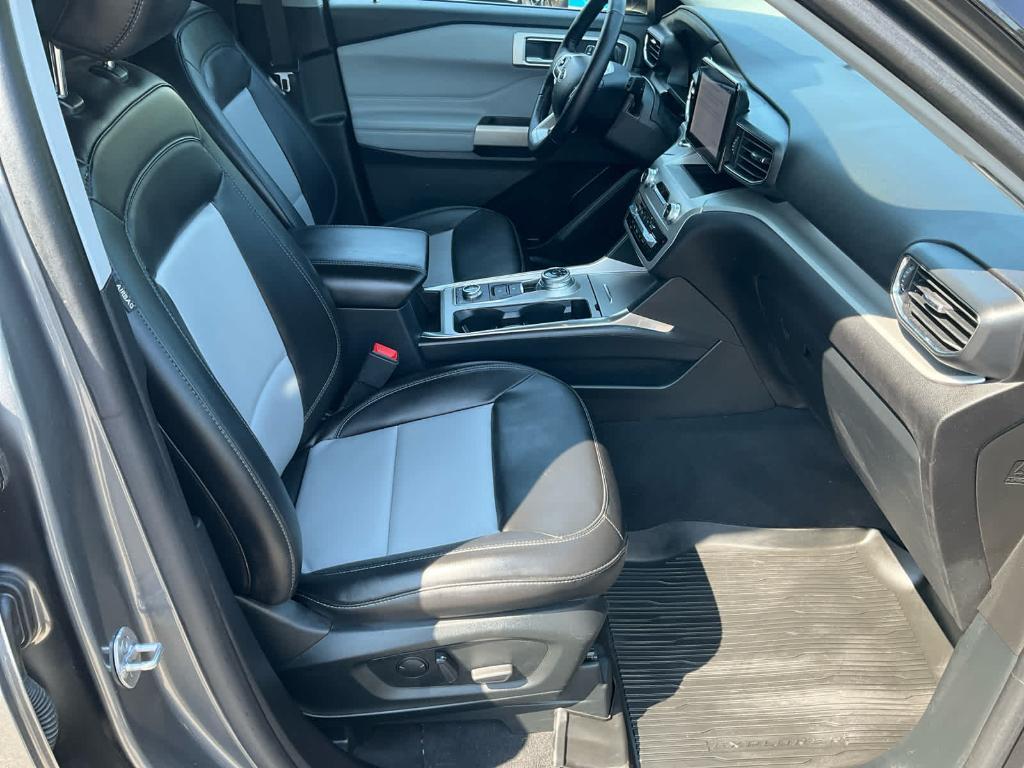 used 2022 Ford Explorer car, priced at $35,495