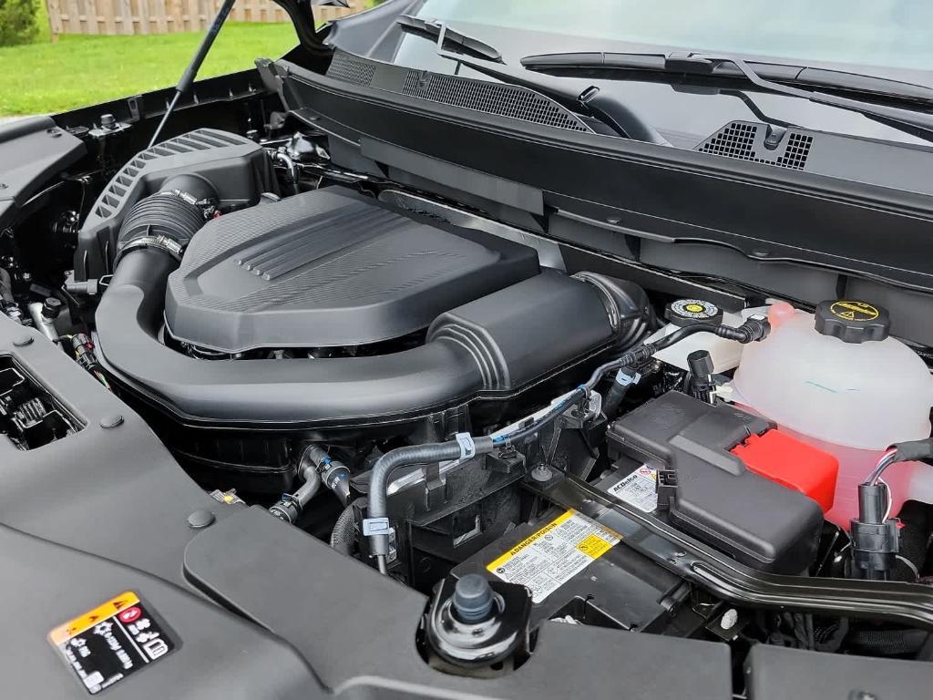 new 2025 Chevrolet Traverse car, priced at $46,060