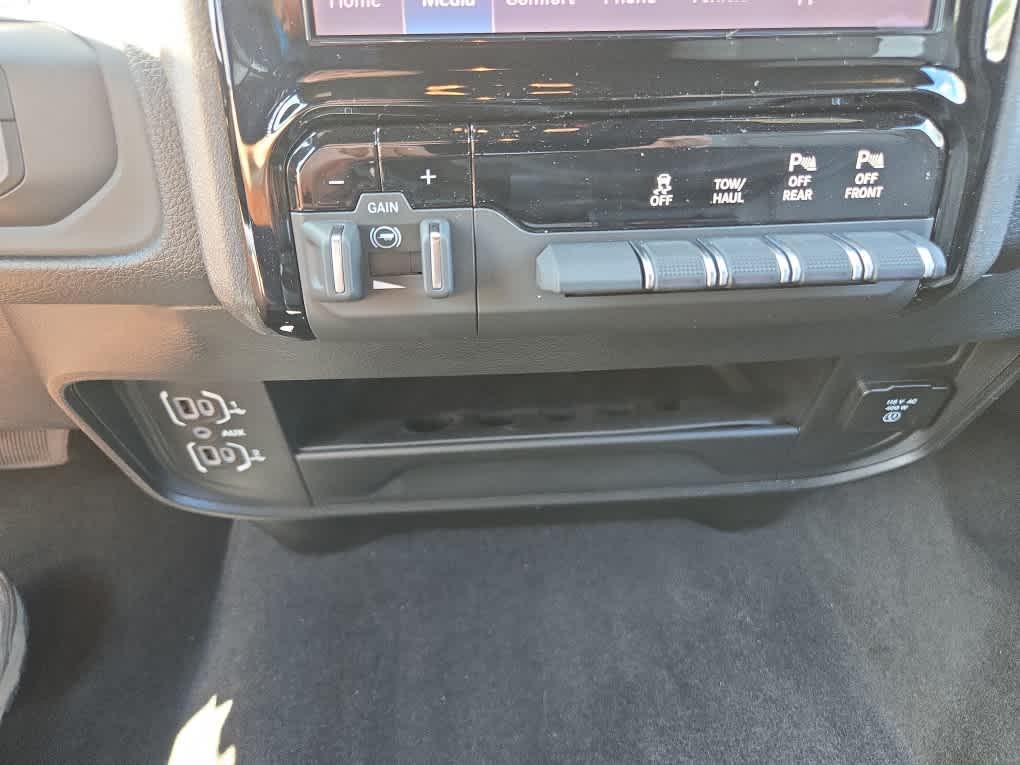 new 2025 Ram 2500 car, priced at $55,675