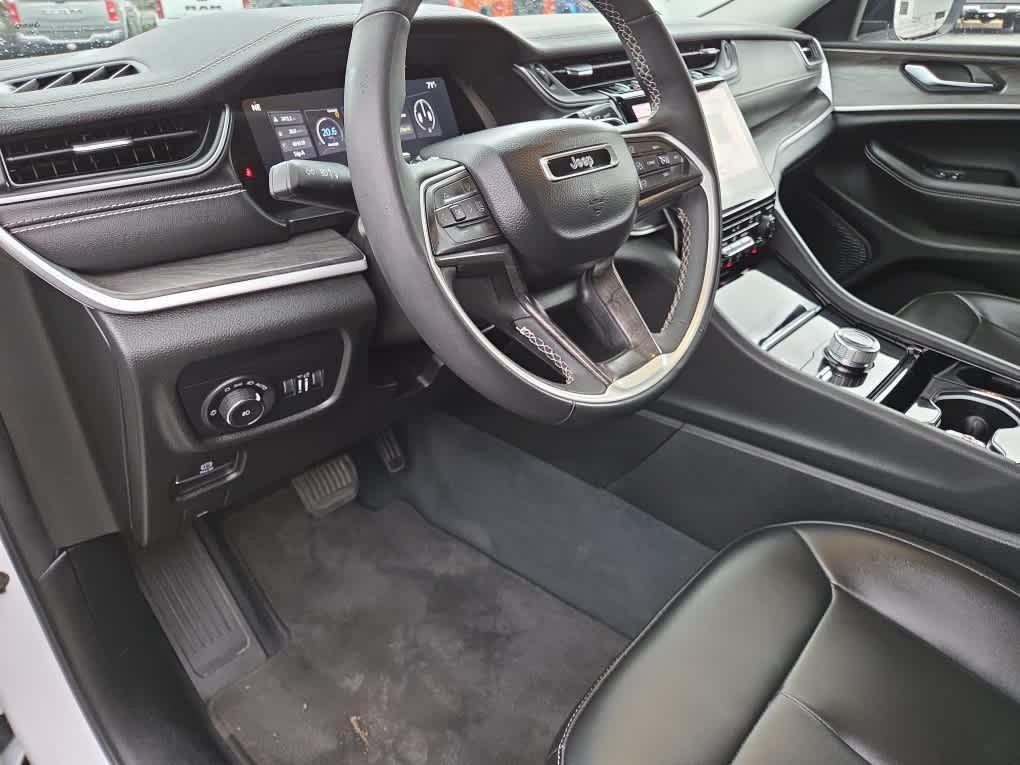 used 2023 Jeep Grand Cherokee car, priced at $27,854