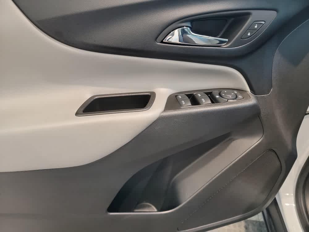 used 2023 Chevrolet Equinox car, priced at $21,900