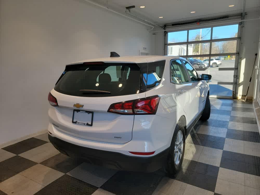 used 2023 Chevrolet Equinox car, priced at $21,900