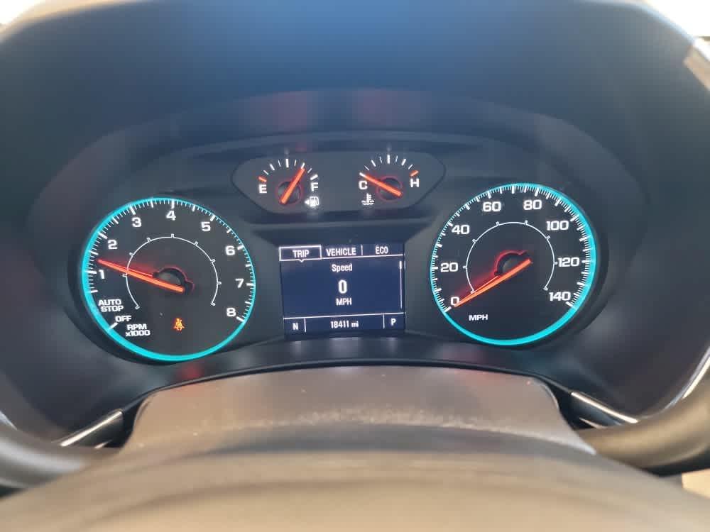 used 2023 Chevrolet Equinox car, priced at $21,900