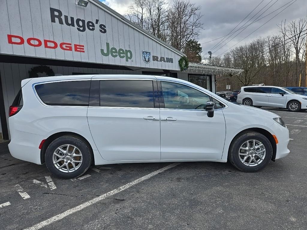 new 2025 Chrysler Voyager car, priced at $40,190