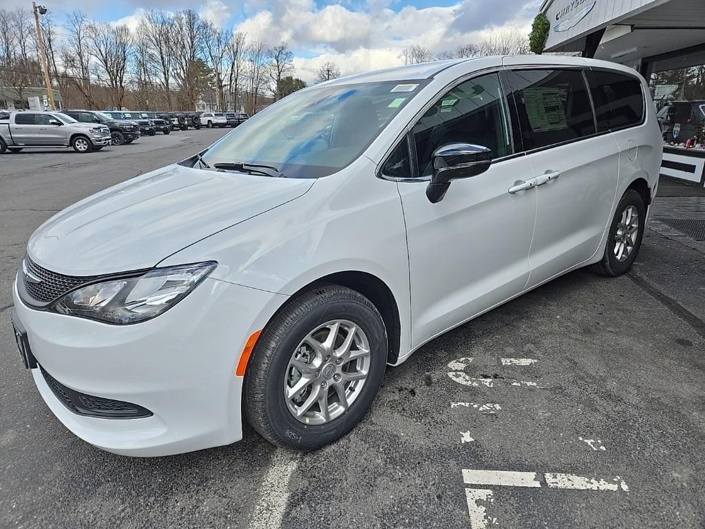 new 2025 Chrysler Voyager car, priced at $40,190