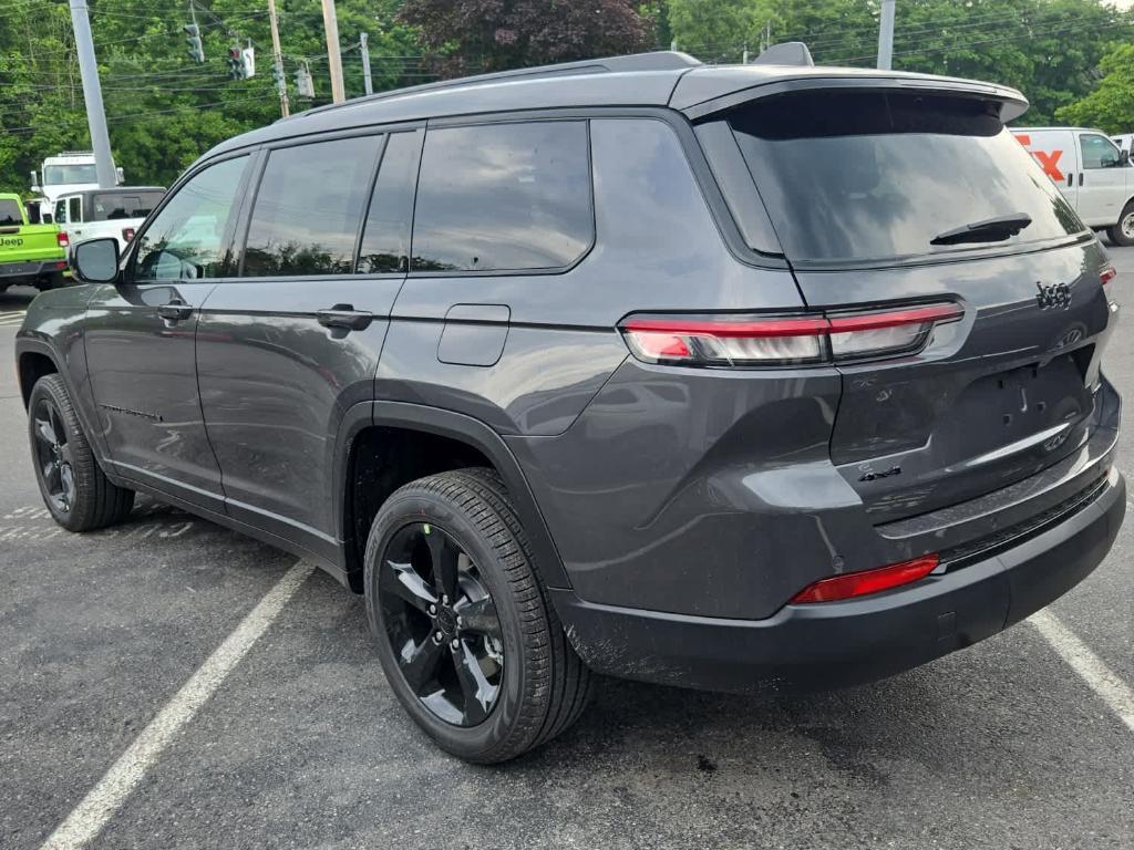 new 2025 Jeep Grand Cherokee L car, priced at $52,757