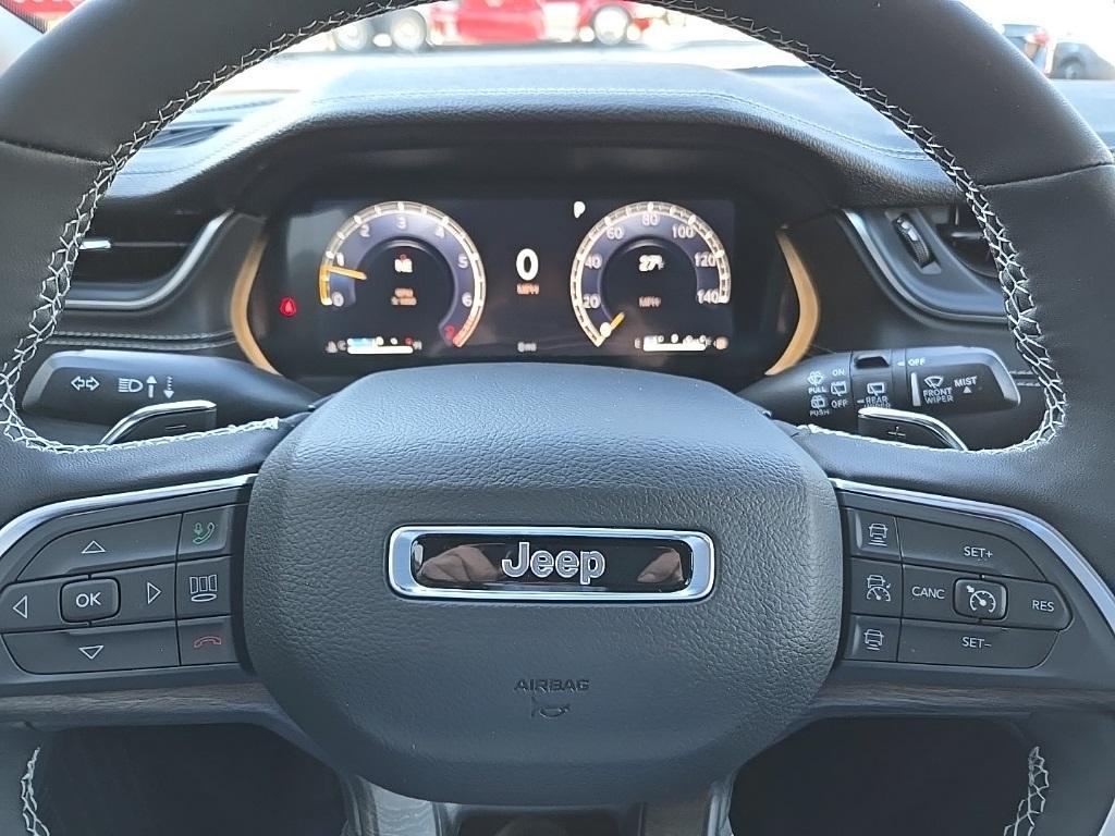 new 2025 Jeep Grand Cherokee car, priced at $49,440