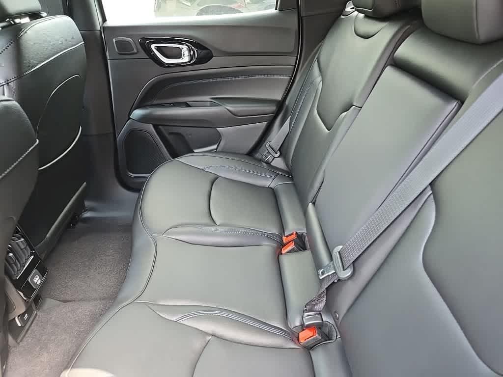 new 2025 Jeep Compass car