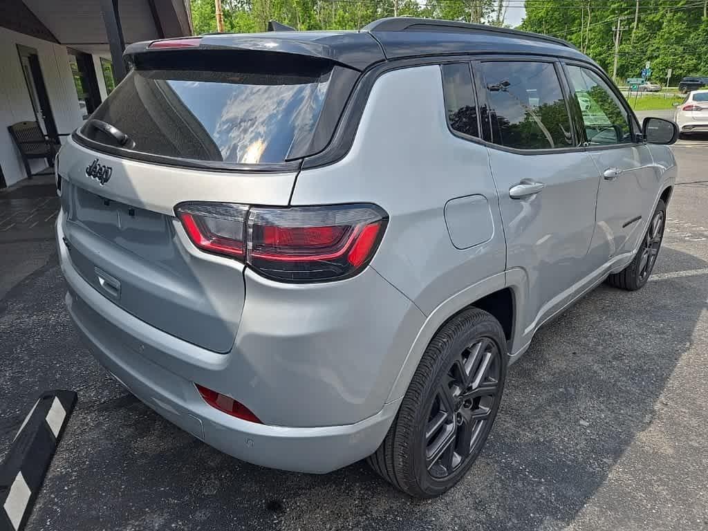 new 2025 Jeep Compass car