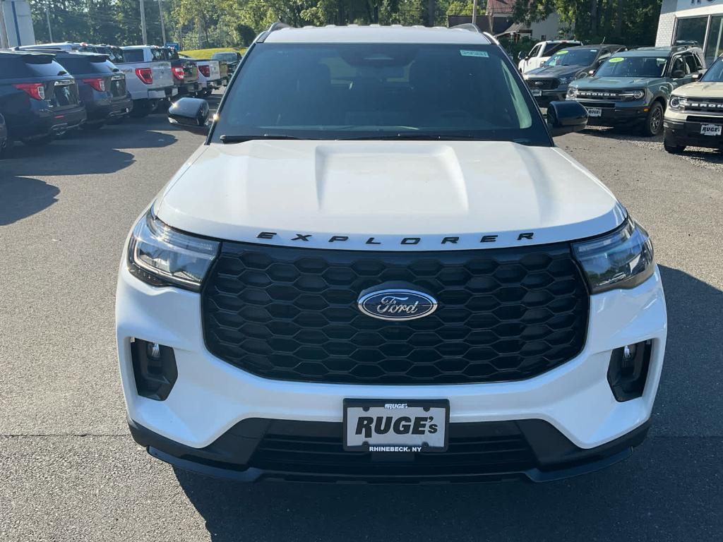 new 2025 Ford Explorer car, priced at $52,375