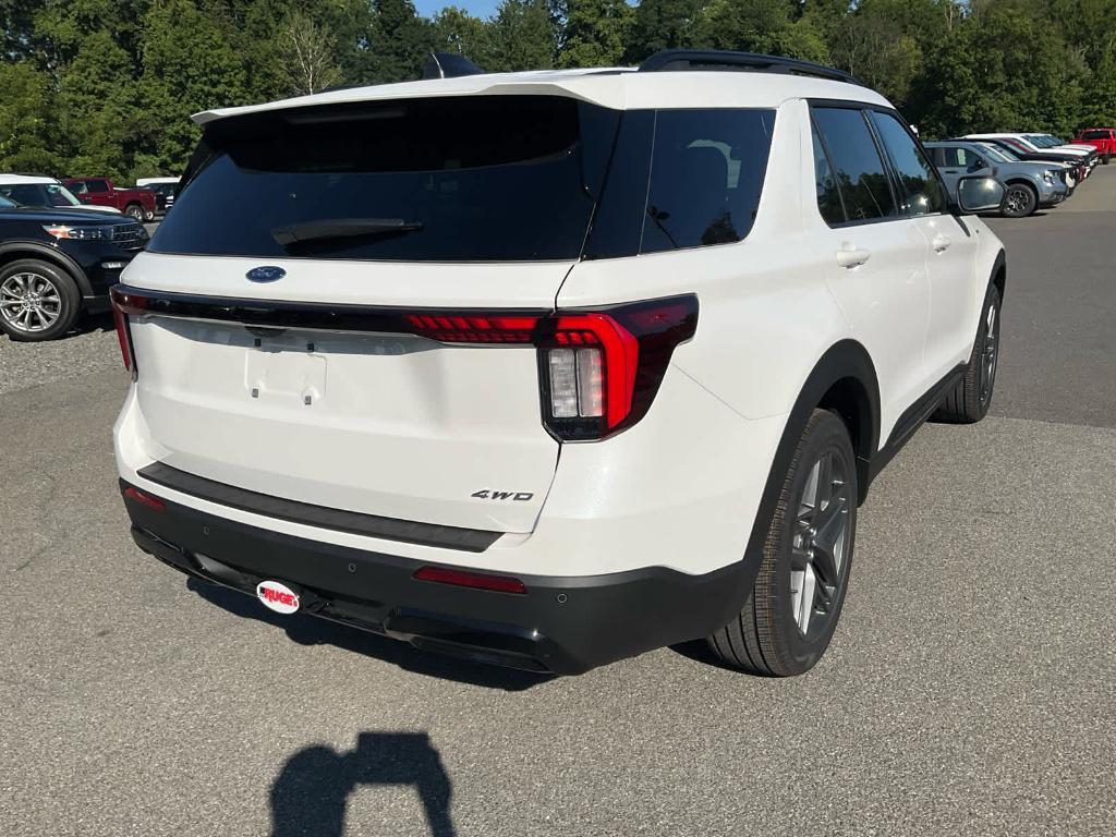 new 2025 Ford Explorer car, priced at $52,375