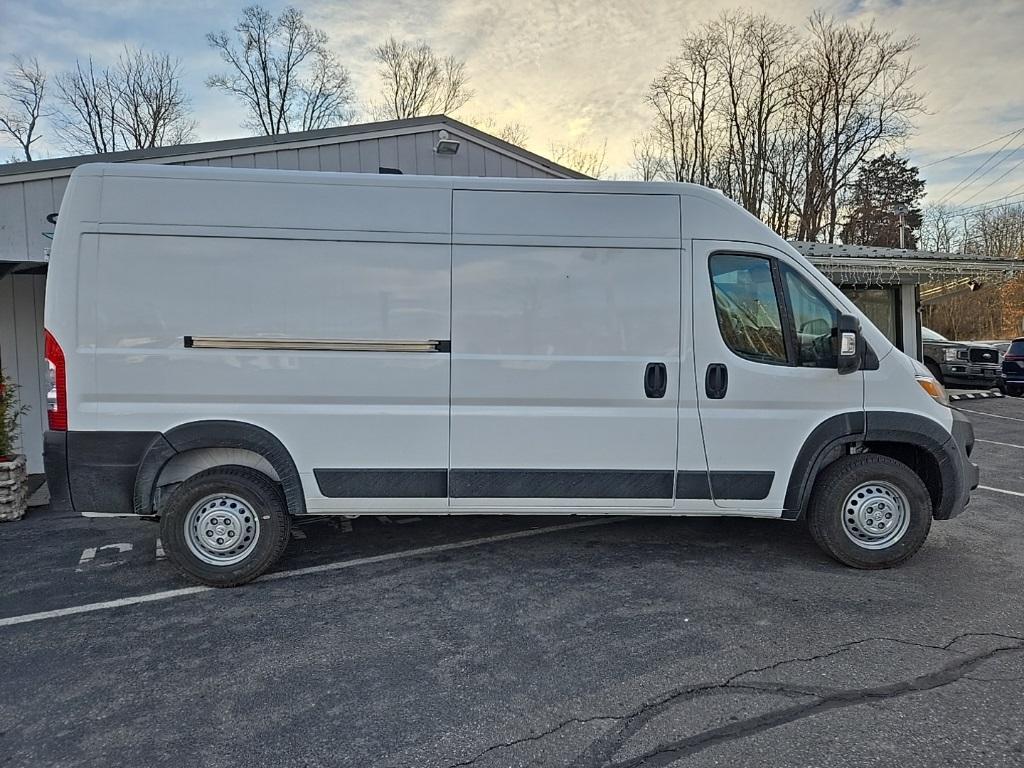 new 2025 Ram ProMaster 2500 car, priced at $51,400