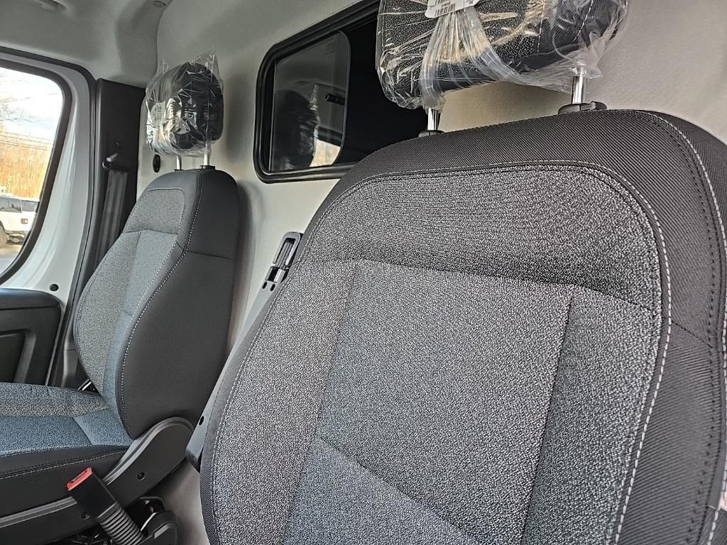 new 2025 Ram ProMaster 2500 car, priced at $51,400