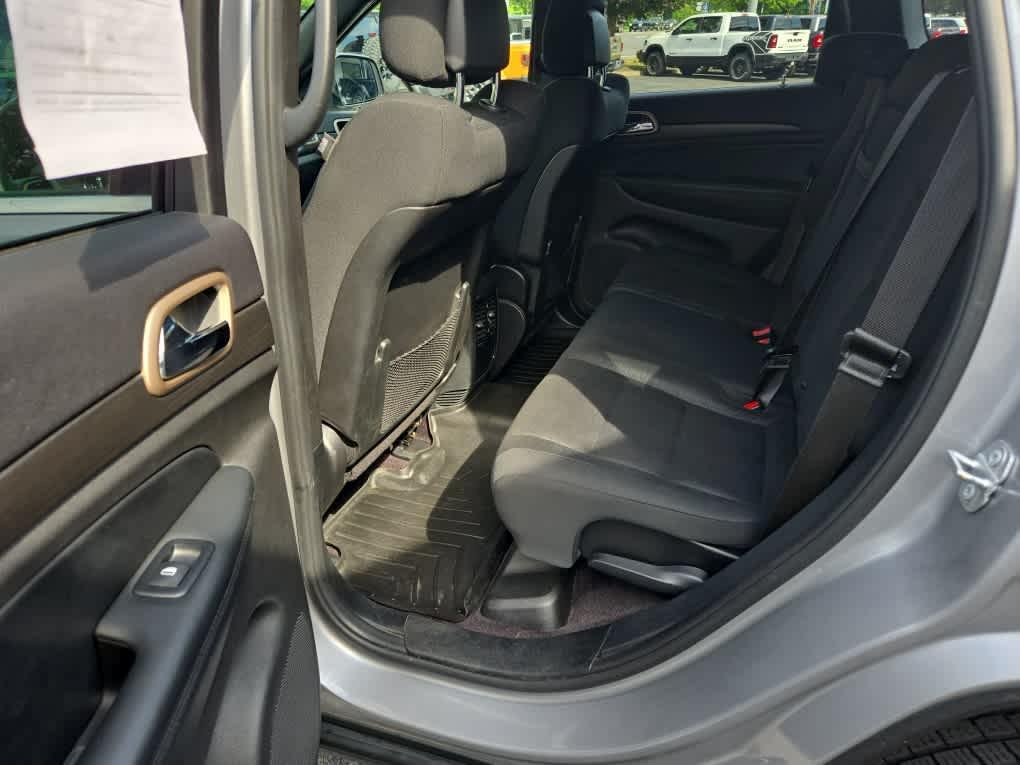 used 2017 Jeep Grand Cherokee car, priced at $16,864