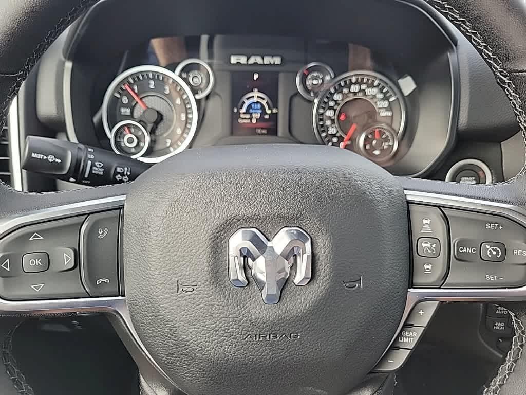 new 2025 Ram 1500 car, priced at $44,537