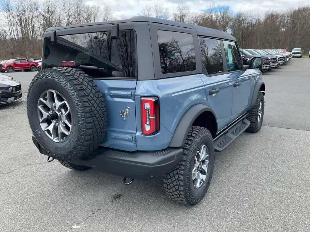 new 2025 Ford Bronco car, priced at $60,555