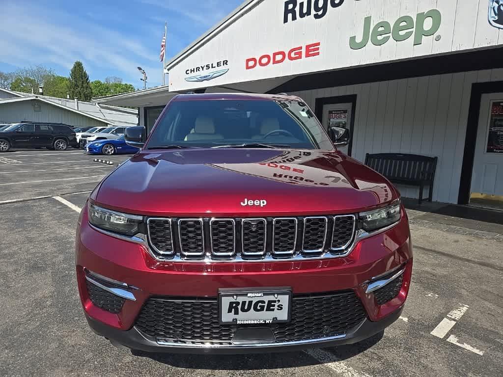 new 2025 Jeep Grand Cherokee car, priced at $51,946