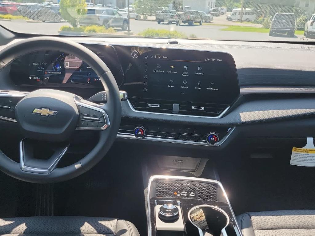 new 2026 Chevrolet Equinox car, priced at $34,310