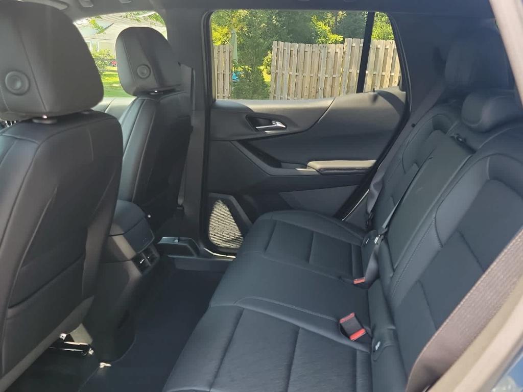new 2026 Chevrolet Equinox car, priced at $34,310