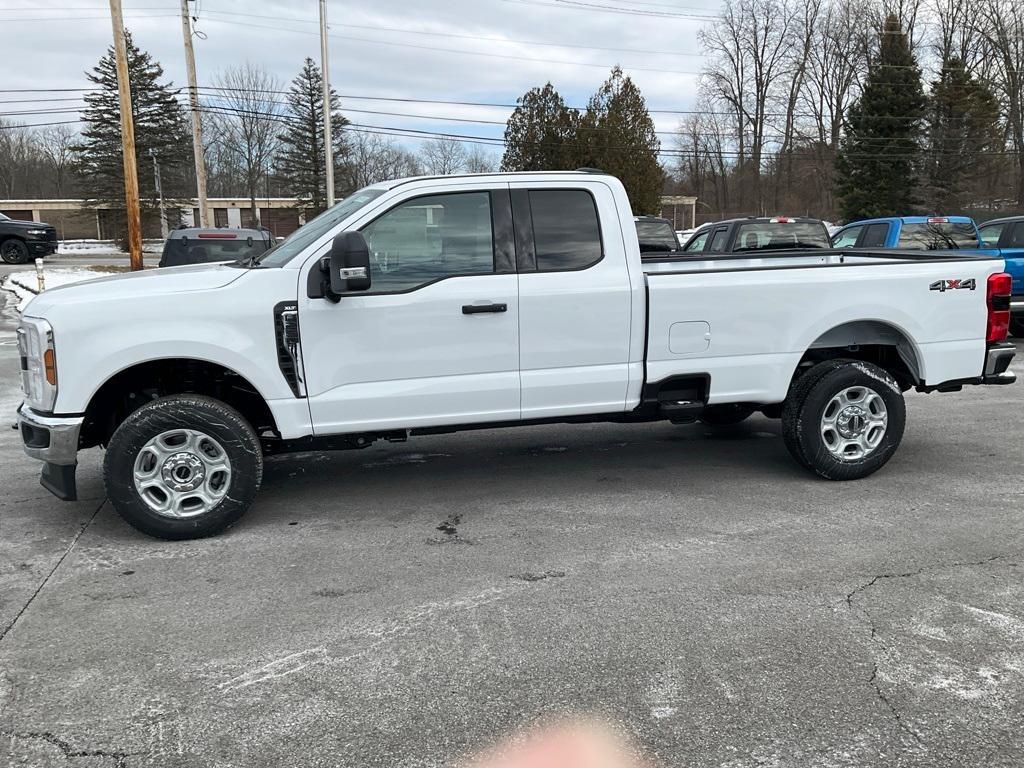 new 2025 Ford F-250 car