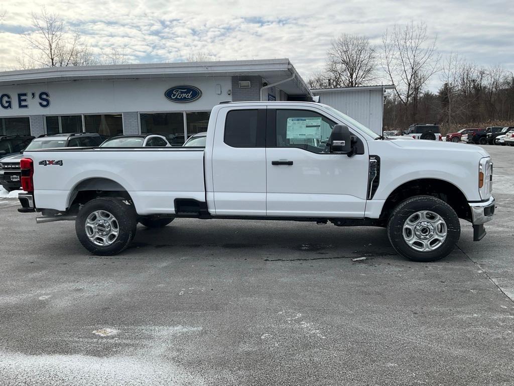 new 2025 Ford F-250 car