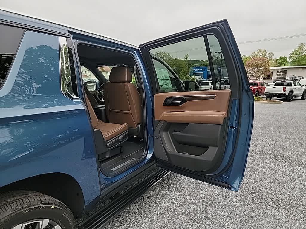 new 2025 Chevrolet Suburban car, priced at $91,230