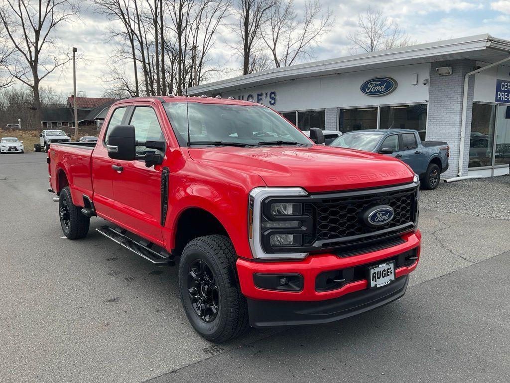 new 2025 Ford F-350 car, priced at $61,310