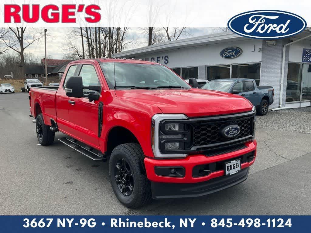 new 2025 Ford F-350 car, priced at $61,310