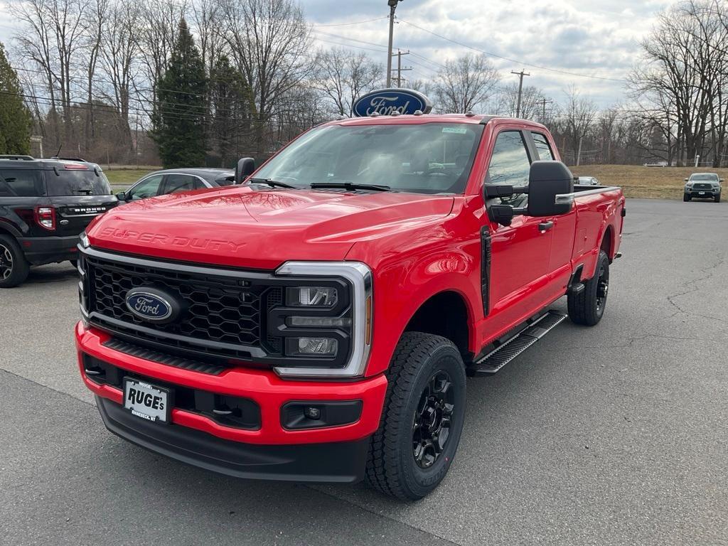 new 2025 Ford F-350 car, priced at $62,310