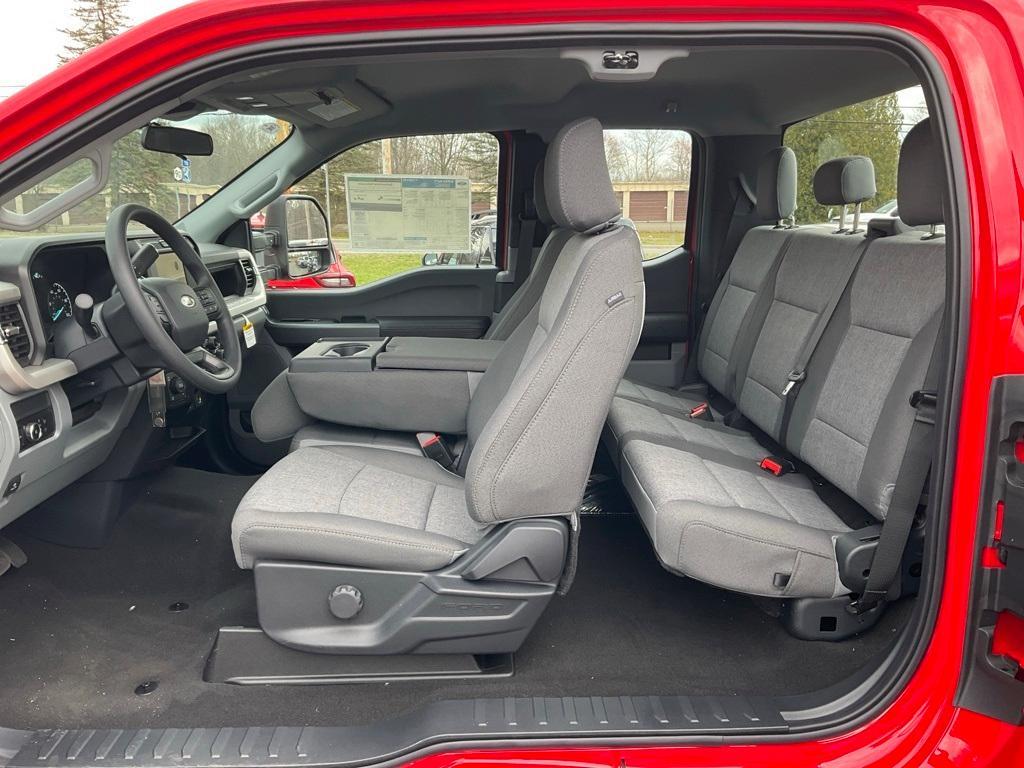 new 2025 Ford F-350 car, priced at $62,310