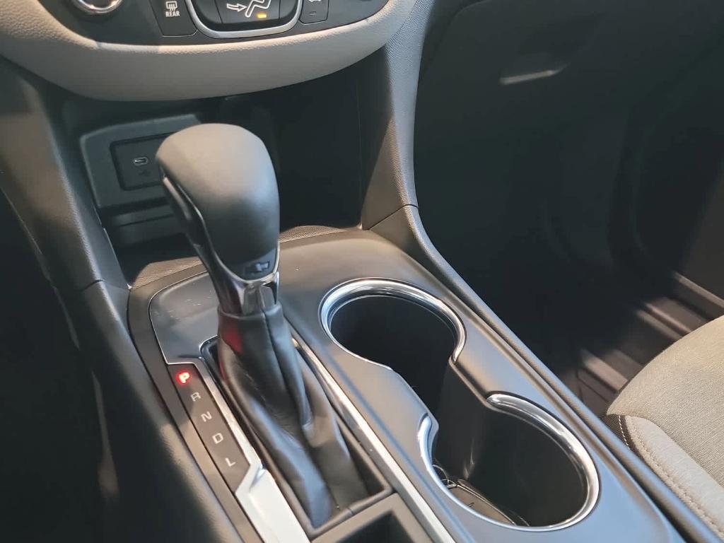 used 2023 Chevrolet Equinox car, priced at $22,900